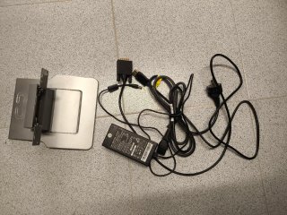 Monitor HP w19 19” + cables
