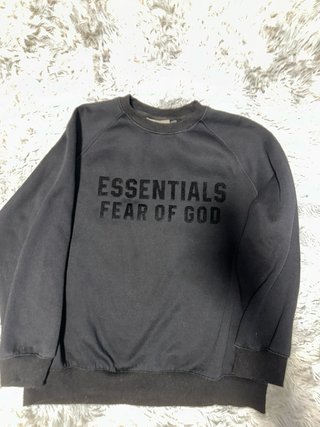 Sudadera Essentials Fear of God Negra