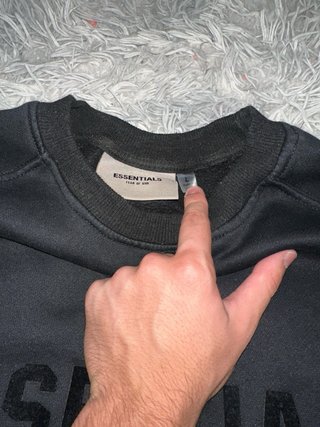 Sudadera Essentials Fear of God Negra