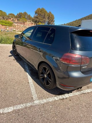 Volkswagen Golf 2010