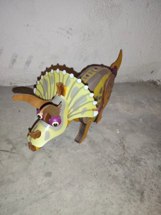Juguete Triceratops de Madera
