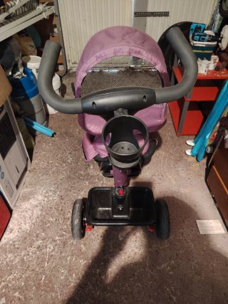 Triciclo Unisex con Música y Luz en color morado