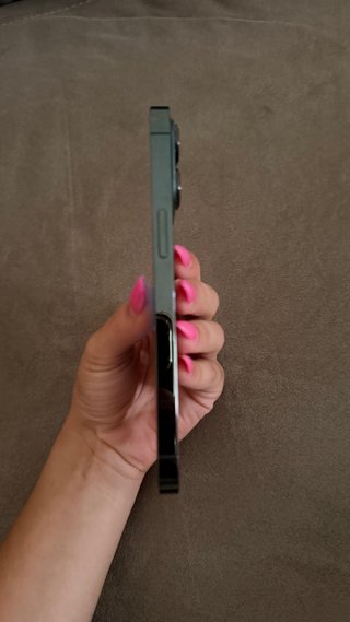 iPhone 13 Pro Verde Scuro