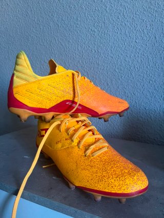 Zapatillas de fútbol Kipsta Tacos Amarillas
