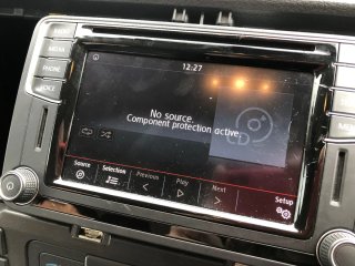 Reparación Problema pantalla táctil Vw Seat Skoda