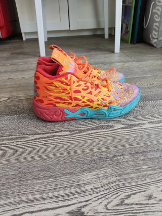 Scarpe basket MB 04 Phoenix taglia 44