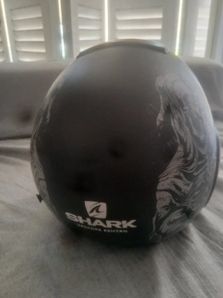 Casco Integral SHARK Diseño Calavera