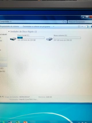 Computador Torre Fujitsu + Portátil Acer
