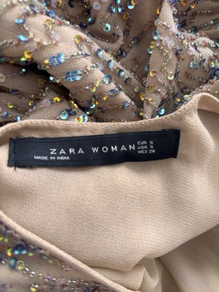 Top Zara lentejuelas beige y plata