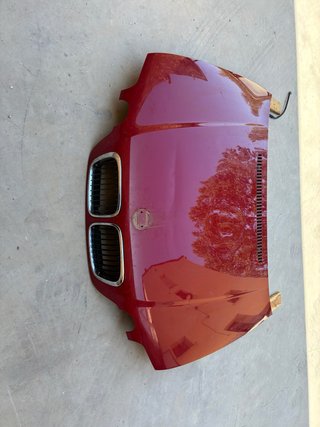 Capó BMW E46 Compact Rojo
