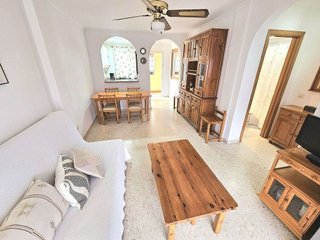 Piso en venta en La Carihuela en Torremolinos