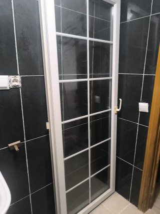 Puerta Climalit Blanca con Cuarterones