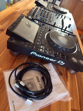 Pioneer DJ CDJ-3000 + DJM-900NXS2