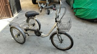 Triciclo MONTY con cesta