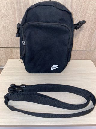 Riñonera Nike Negra