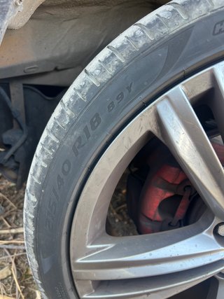 Neumáticos Pirelli 215/40 R18