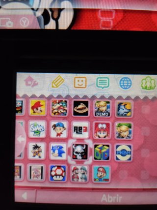 New 3DS XL Plata+sd 256 gb pantalla de arriba IPS