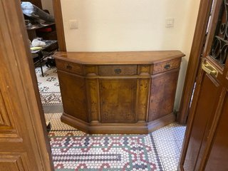 Mesa de entrada de madera