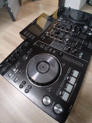 Pioneer XDJ-RX DJ System