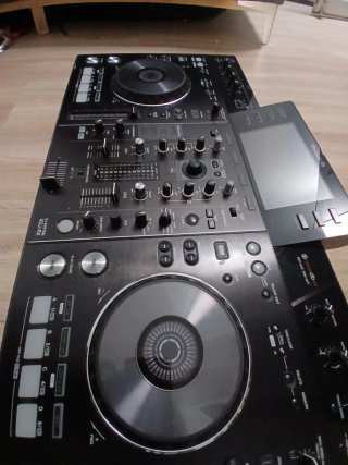 Pioneer XDJ-RX DJ System