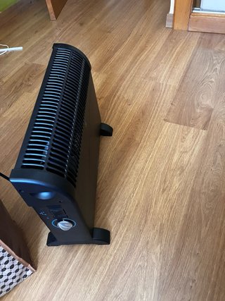 Calefactor eléctrico negro