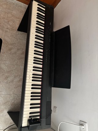 Piano Yamaha L105
