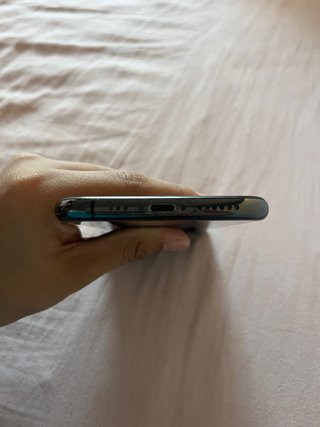 iPhone XS