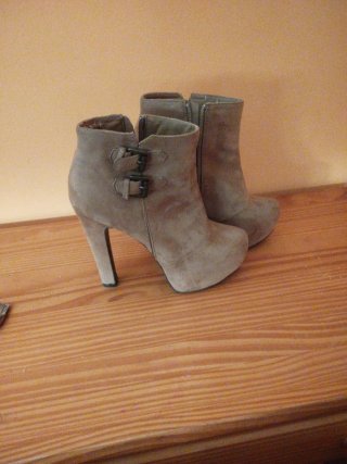 Botines Tacón Plataforma Beige