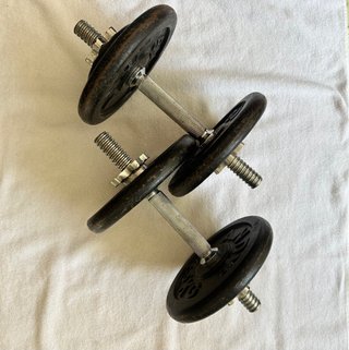 JUEGO 2 MANCUERNAS + DISCOS 10 KG.