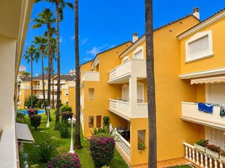 Casa adosada en alquiler en Les Marines/Las Marinas en Dénia