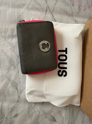 Cartera monedero Tous gris plata y rosa