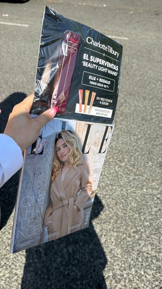 CAMBIO DE COLOR REVISTA ELLE