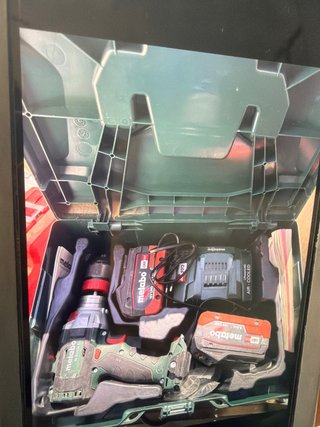 Taladro Metabo SB18LTXBL QI con baterías