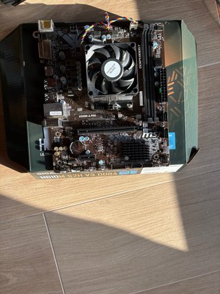 Placa Base A320M-A PRO + AMD Athlon 300G