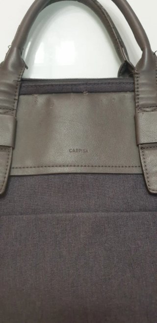 Mochila Portátil y Colegio Gris