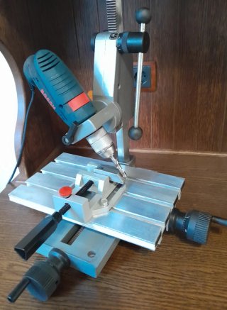 Minifresadora metal AEG