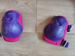 Patines en línea y protecciones infantiles