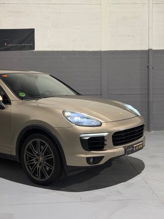 Porsche Cayenne 2016