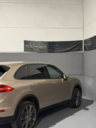 Porsche Cayenne 2016