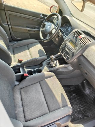 Volkswagen Golf 2005
