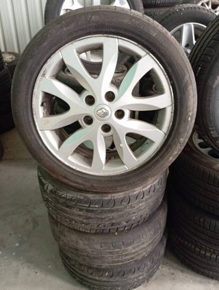 Renault 10391 2705202504 juego llantas megane iii