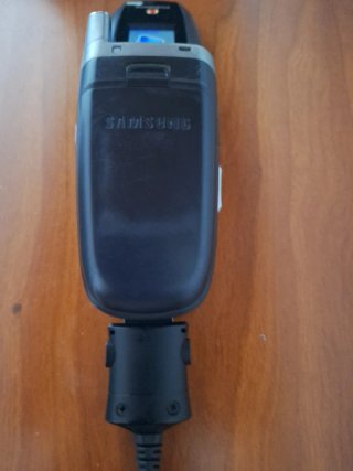 Móvil Samsung Tapa Vodafone + Cargador