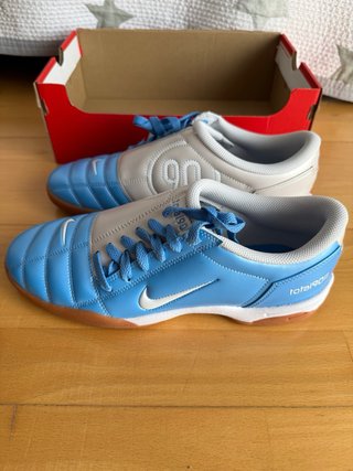 Nike Total 90 Talla 44 Beige/Azul