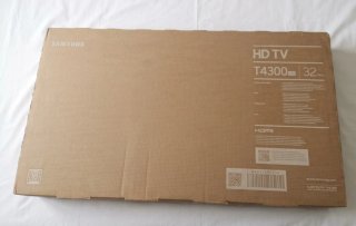 Smart TV Samsung 32" HD (T4300) - En su caja