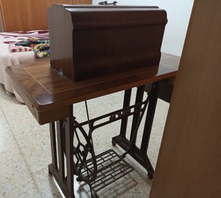 Máquina de coser Alfa