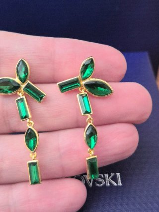 Brincos Swarovski Terra Bambu Verde Dourado