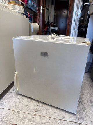 Congelador Zanussi blanco