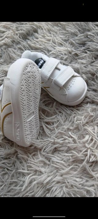 Scarpe bimbo bianche Diadora velcro tlg 21