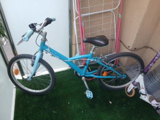 Bicicleta infantil azul