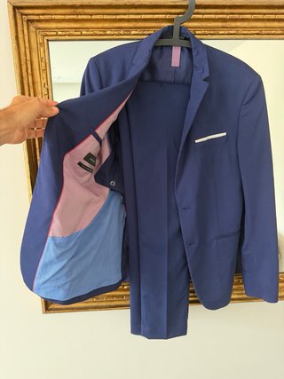 Traje azul Zara